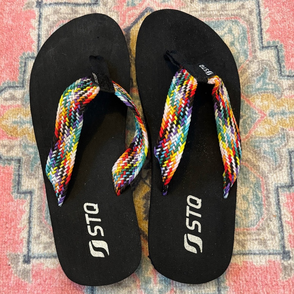 Women’s STQ Rainbow flip flops
